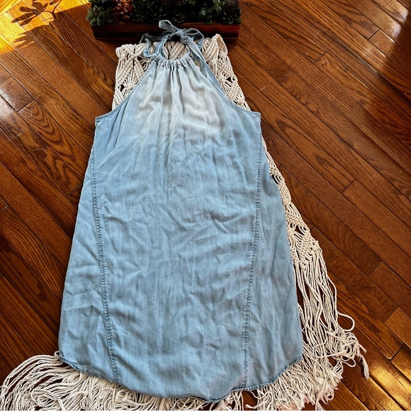 Cloth & Stone | Chambray Halter Dress - Picture 2 of 7